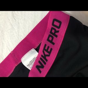 Nike leggings